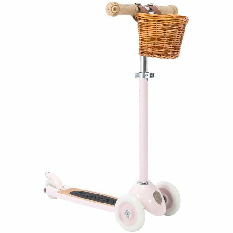 Banwood-Scooter-Pink-Outdoor-21428149190743